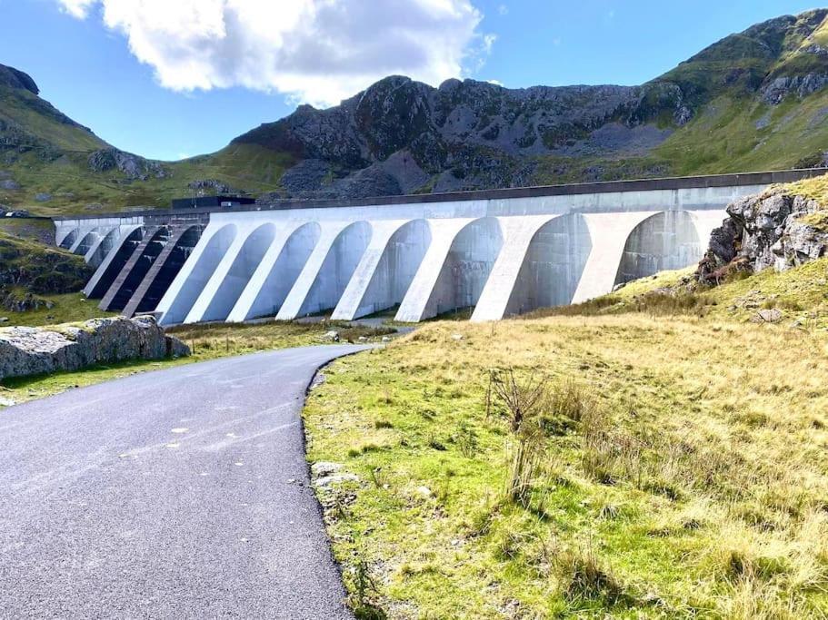 Apartamento The Walkers' Cwtch Ffestiniog Exterior foto